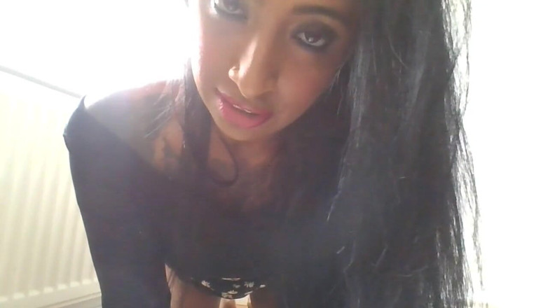 BabeXX69XX Asian MILF: Vystříkej se na svou děvku