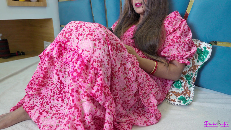 Dark_Couple: Beautiful Desi Mallu Bhabhi Ordered Female Condom and Fucked by...