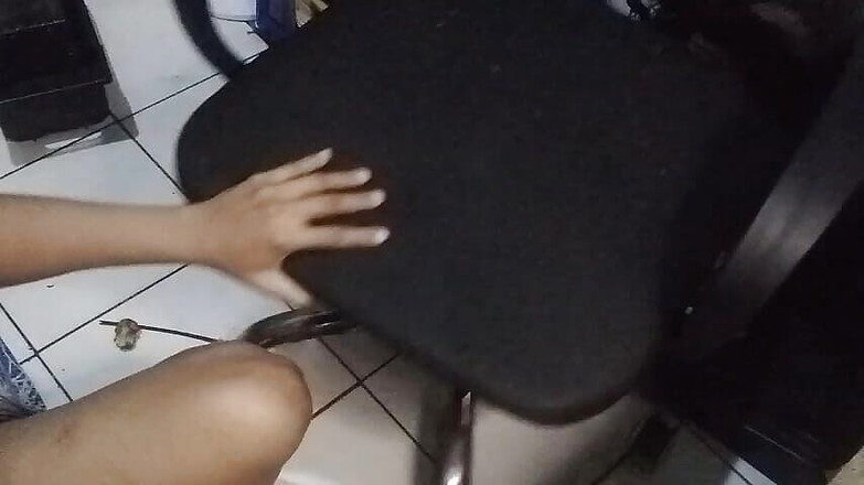 Lian Kulla: Жена соседа на 9-м месяце беременности просит вставить палец