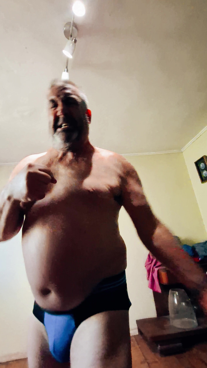 Punchbagplz: POV Fight: Silver Daddy Boxer - Total Submission in Combat