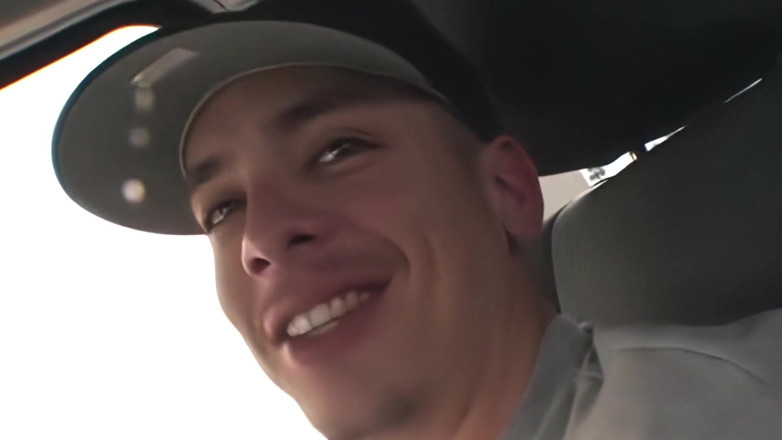 Perv Milfs n Teens: Tyler Stevens sadece 18 yaşında ve korunmasız seksi seviyor