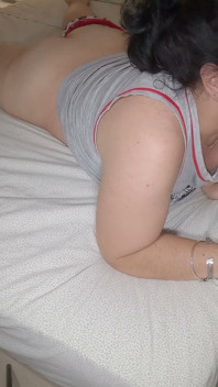 Big-pussy Stepmother-in-law Fucks Her Stepson-in-law and He Cums Over Her Ass. Homemade Video.