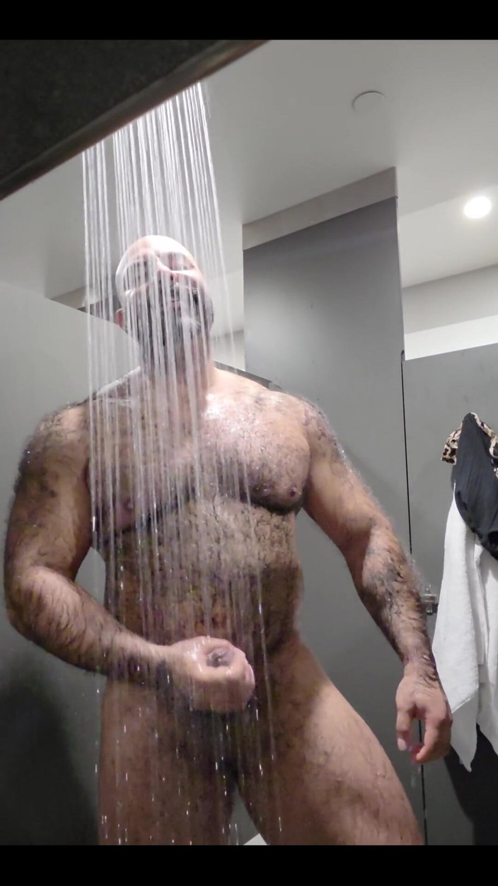 Lobo: Would You Join Me in the Shower After a Workout?