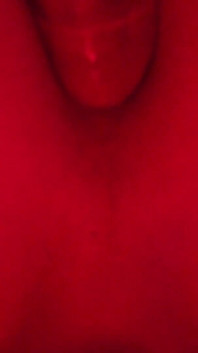 Woody Fox и James Longhill, горячий секс в красной комнате между этими возбужденными пареньками