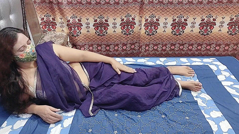Pakistani CoupleX: Indyjski Desi Sari Dziewczyna Obciąganie Wielki Kutas spust na jej ładna...