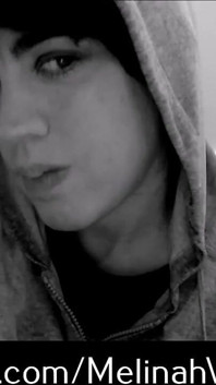 Hoodie timide
