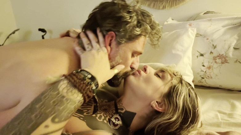 aquelemariooficial: El Primer Anal En Solitario De Dread Hot