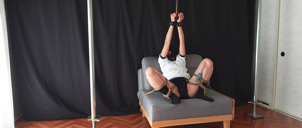 ushirosugatanomiki: Girl in Bloomers, Restrained in an M-shape and Left Alone.