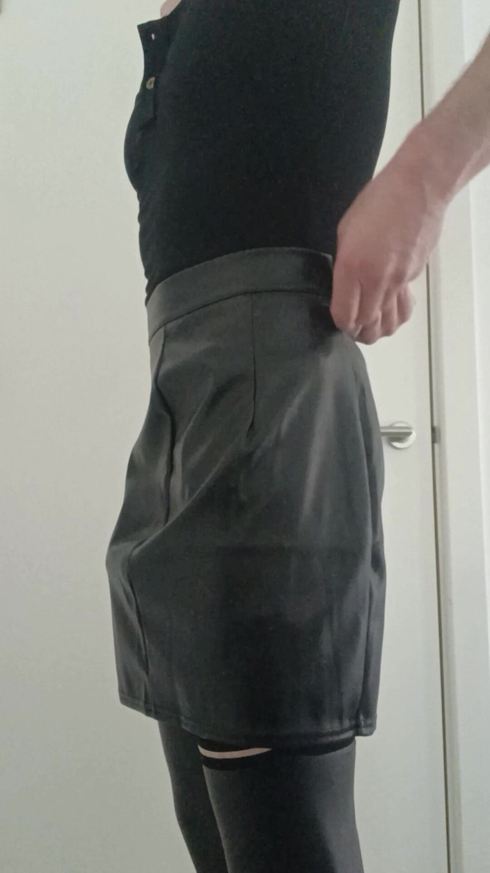 Dr Lube: Fetish Solo Play