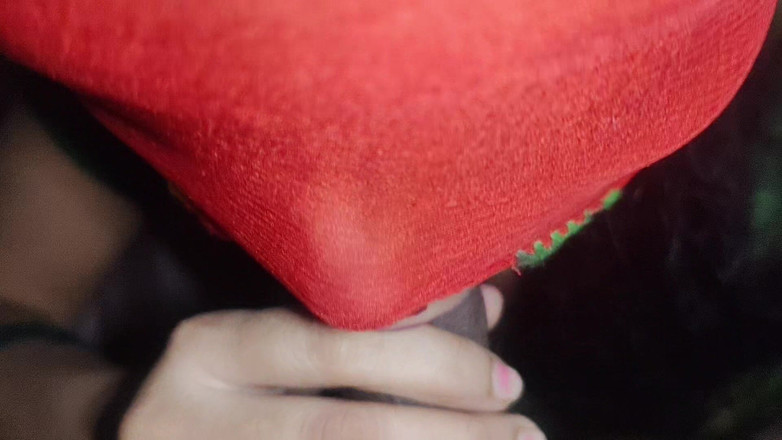 Hotpooja86900: Bhabhi kašle na mého ptáka v noci