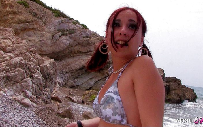 Full porn collection: Розпусна руда дівчина Таня відтрахана до оргазму вітчимом на пляжі