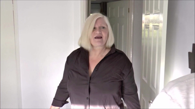 Mature Wanker: Bunica are o mulțime de fantezii perverse care ea este...