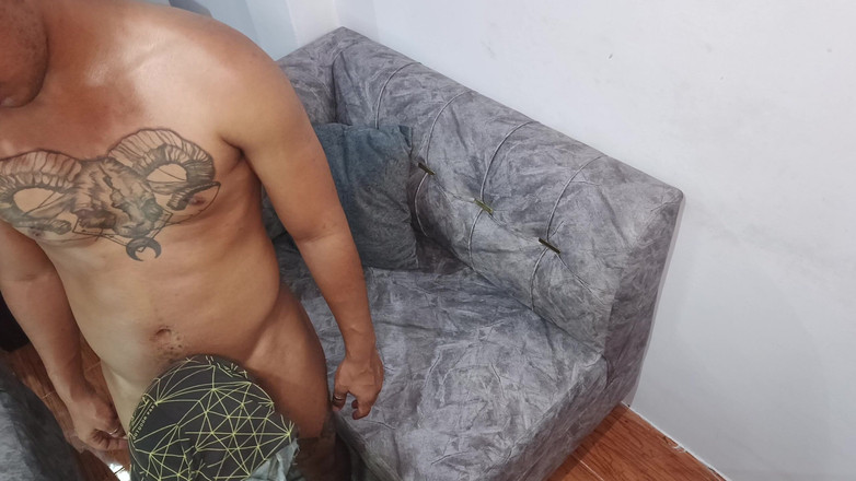 Foxxx_paulo: Er kam, um einen schwanz zu bekommen, und sie haben...