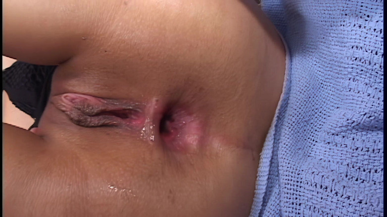 Vintage Classic: Massive Throbbing Clit Stroked Till Dripping Wet Explosion