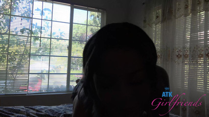 ATK Girlfriends: Appuntamento virtuale