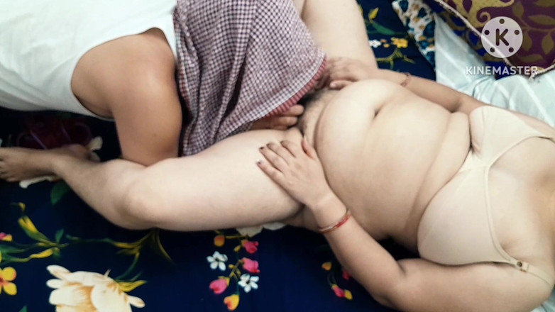 Salmaan001: セクシーなホットマシはヒンディー語でハードコアになりたい