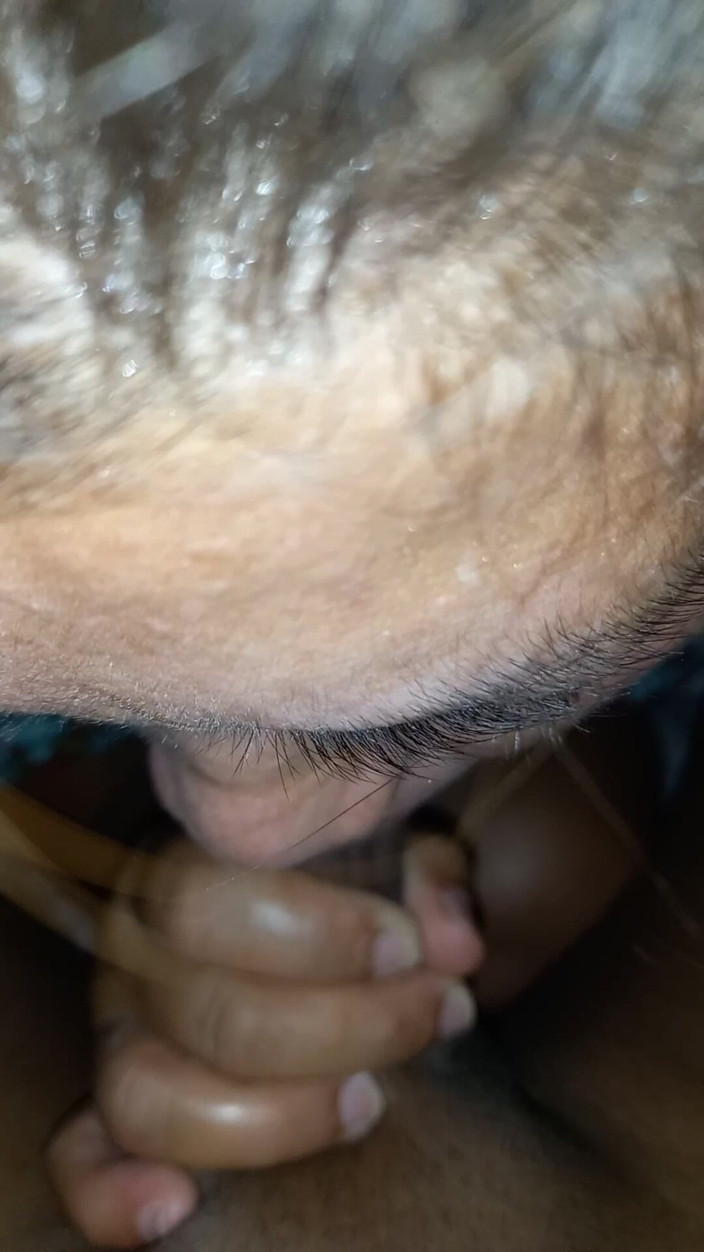 Daddy V: Domnișoara Gerll îmi înghite sperma