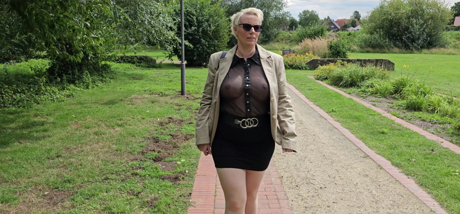 UserBitch1: In the City Park