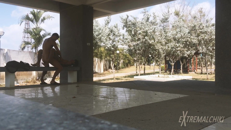 Extremalchiki: sport paark tvink seks