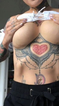 The Beauty and Her Tits
