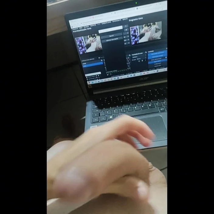 Daniel Tatuado E Safado: Arkadaşımı düşünürken video