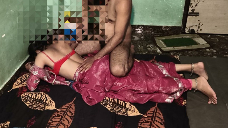 yongboy1: Дезі індійська дівчина жорстко трахається раком, повне секс-відео оргазму
