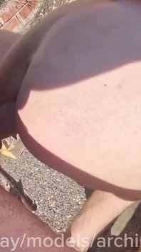 Scopata di fabbrica, sissy femboy e capo, Proprio nel cortile al lavoro