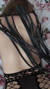 Nuevas Sensaciones - Las Tetas Pequeñas Hermanastra Alina Sins Se La Follan Duro