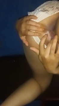 Mausam le challenge garyo.xada boldai pani jhardai xu