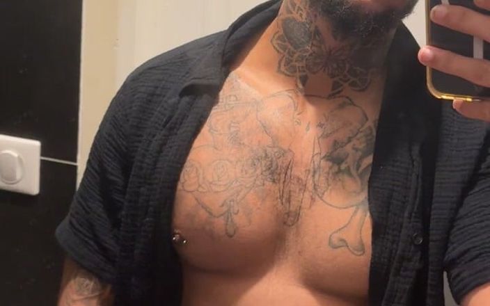 Damien Custo: Damien Custo Sexy French Muscle