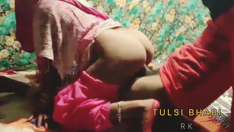 Tulsibhabhi: भारतीय देसी भाभी अलग-अलग स्टाइल में - हॉट भाभी का सेक्स