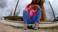 Pee Adventures: Pissen in ihre jeans im freien - Rauchen mit ihrer blase...