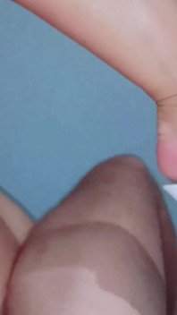 Milf culona en tacones altos te ayuda a relajarte
