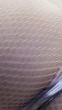 Domme en medias de red Asmr