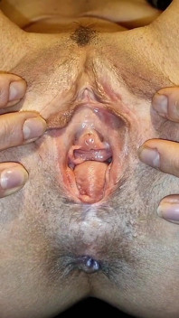 张开双腿特写