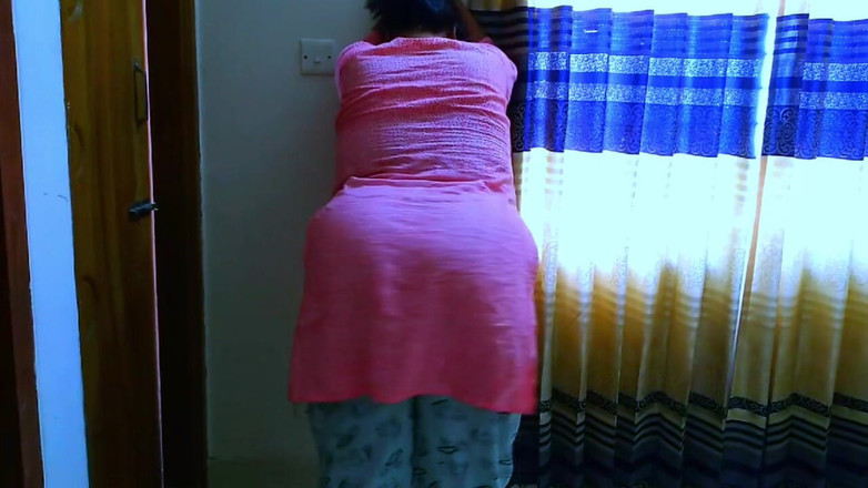 Aria Mia: Hot Pakistani 18+ Teen College Student Want Fuck From Her Boyfriend's...