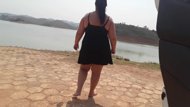 Enfgulosa: Exhibition and masturbation at the dam