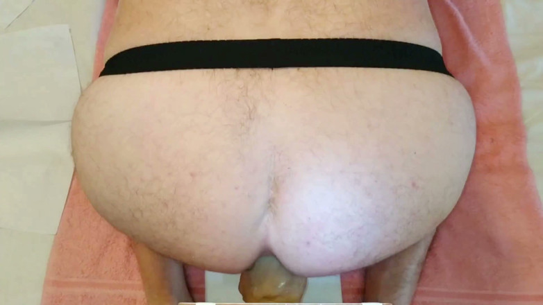Dildofuckerxxx: Follando mi codicioso culo