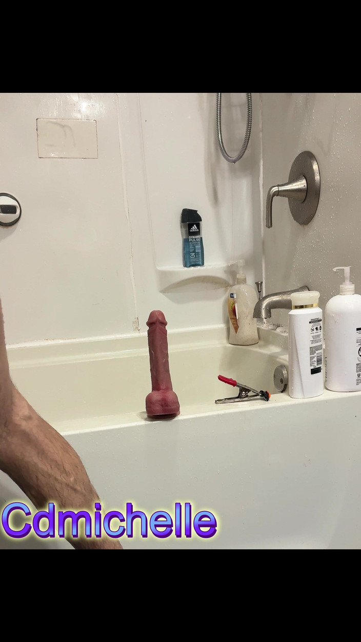 Sexy crossdresser wearing lingerie everything sexy: Cdmichelle Na Sobě Purple Onepiece Swimsite Wile Puitting Butplug &amp; Dildo...