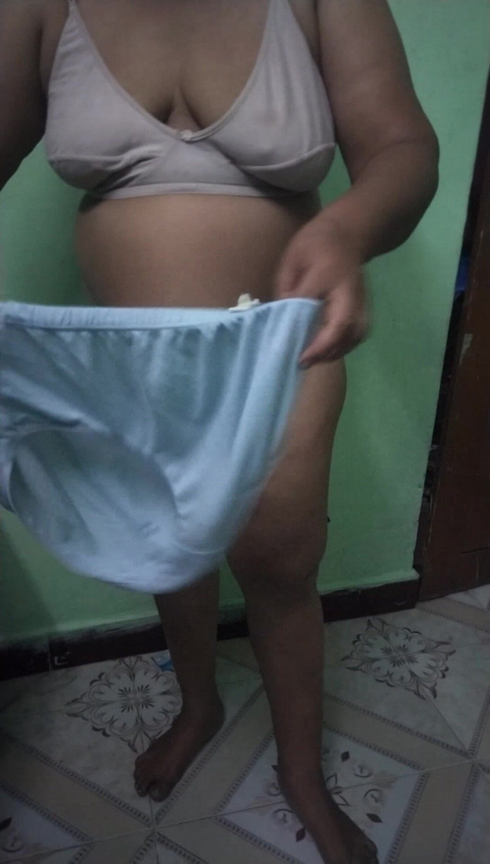 Tamil lesbian: Three Aunty Hot Dress Wearing in My Bedroom