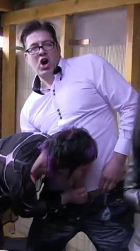 핫한 미시 친구와 섹시한 졸업 파티