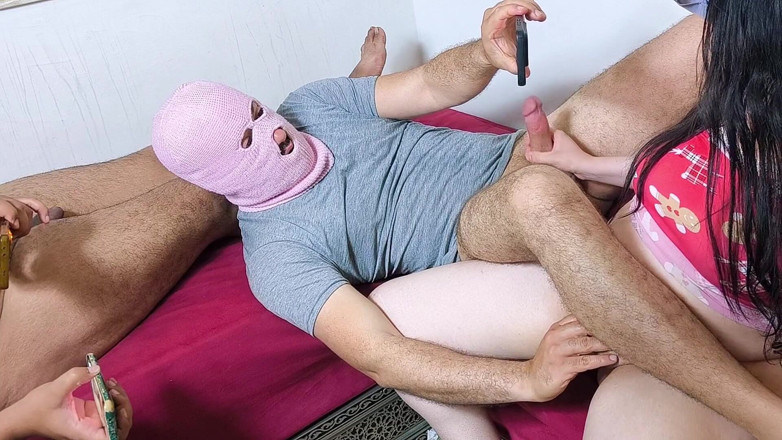 Arabic wife cuckold: Arab Porno Man Saudien Share Wife