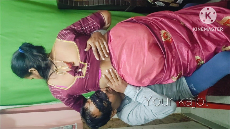 Lustykajolbhabhi: Bibi Kissed Her Boss for Promotion