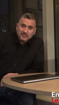 Boss instruerar dig att rycka av