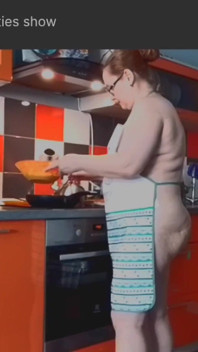 Panqueques de carne en vivo para cocinar