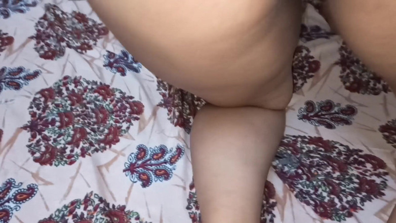 Mehak1993: Desi vdané ženy prstění a šukání kundičky jejím přítelem, když je sama