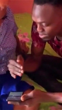 Cikgu pelajaran saya yang memukul pepek berkrim saya dengan begitu keras.