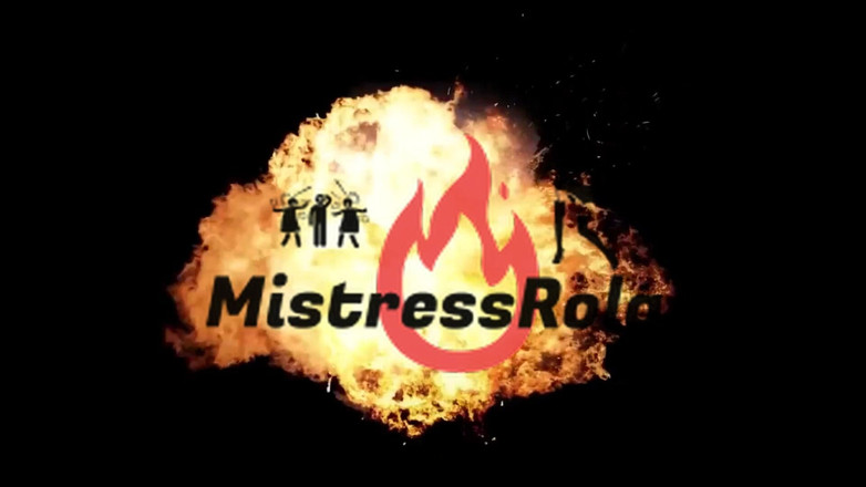 Mistressrola: Rola se snaží být otrokem se svou dospívající přítelkyní