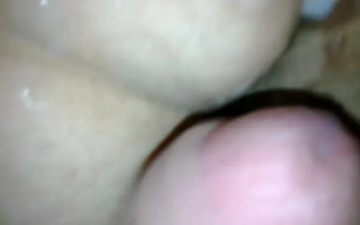 Sekretny666: Cum on Ripped Pantyhose and Hairy Ass