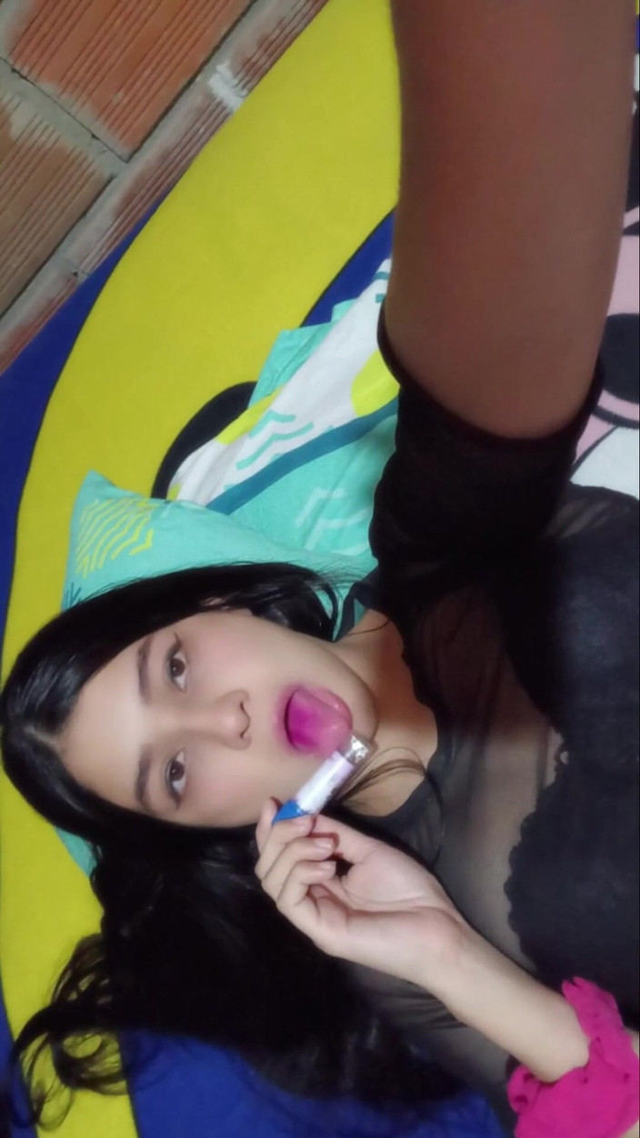 Yuli and tony: Мачеха моего друга соблазняет меня, пока его нету дома